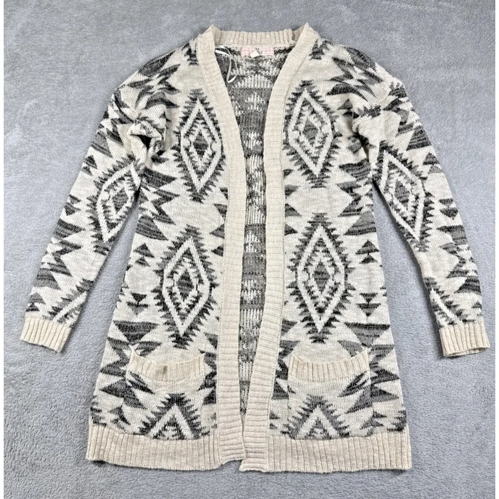Pink Republic Junior's Tribal Print Knit Cardigan Cream/Black Size Large‎